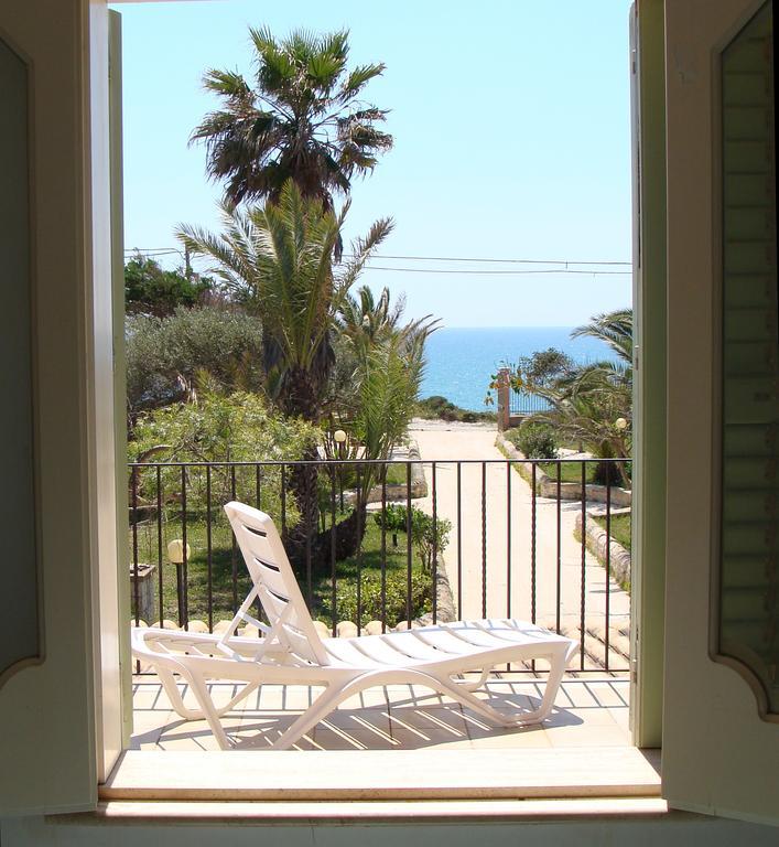 La Villa Rosa Al Mare Pozzallo Cameră foto